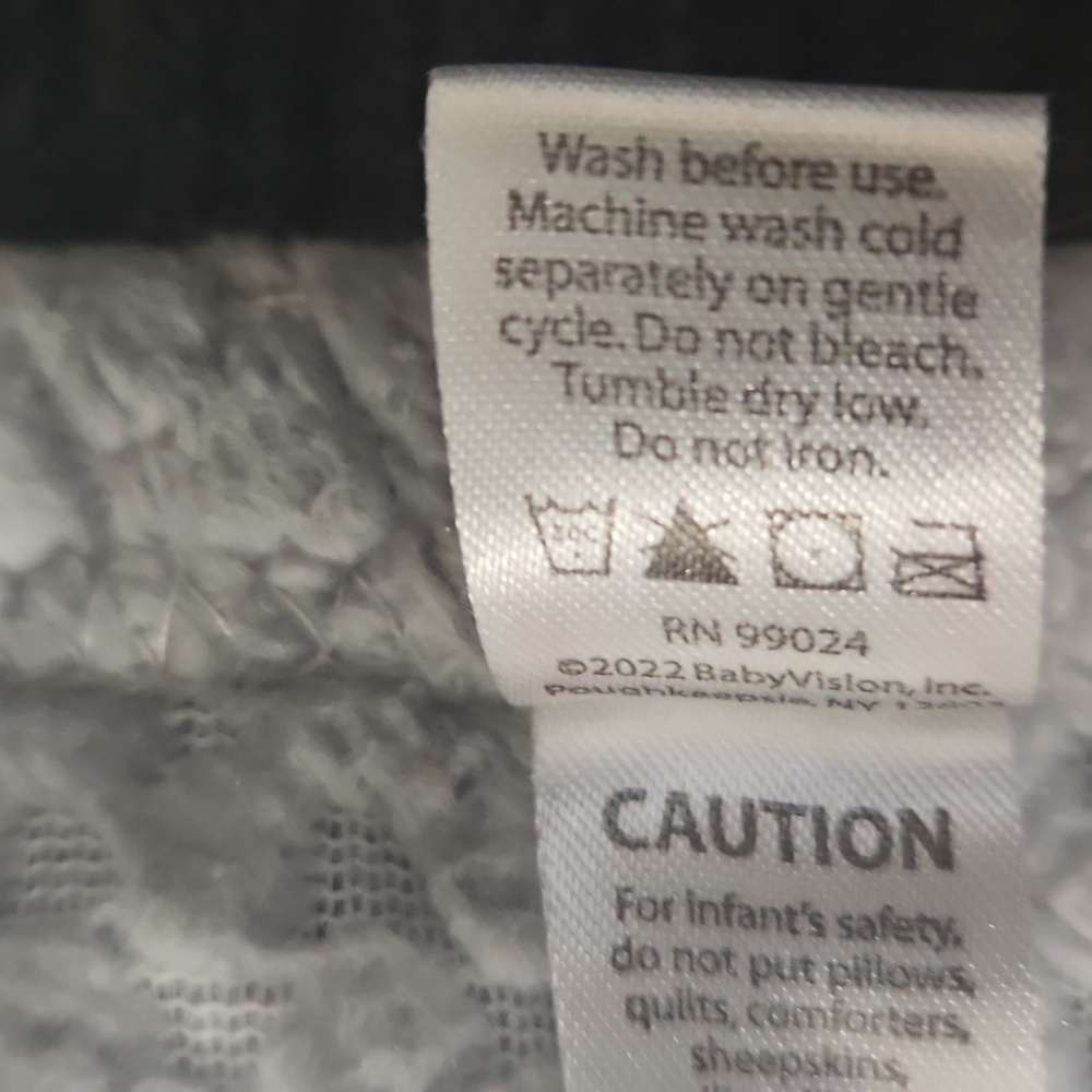 Hudson Baby soft blanket - Picture 8 of 17